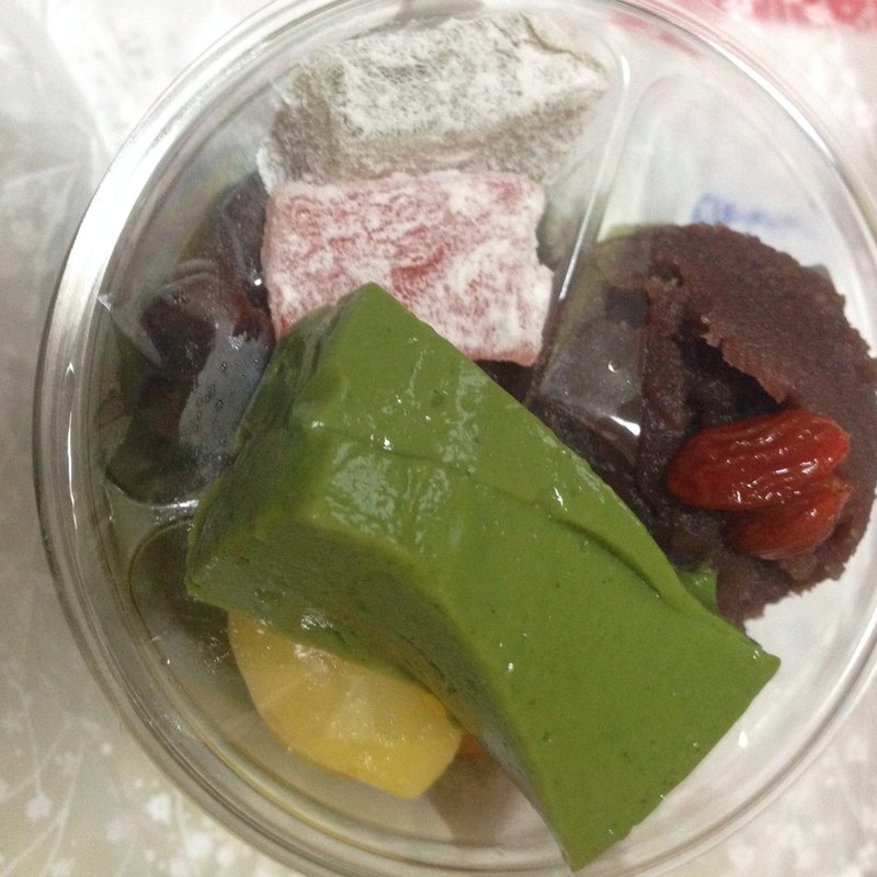 抹茶あんみつ(茶寮 煉)