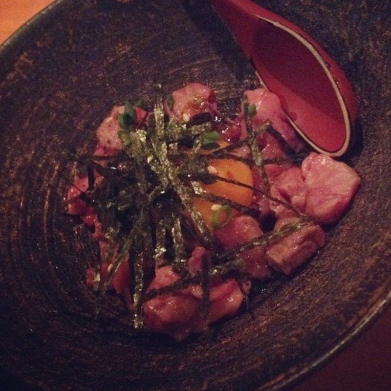 和牛のユッケ(よろにく)