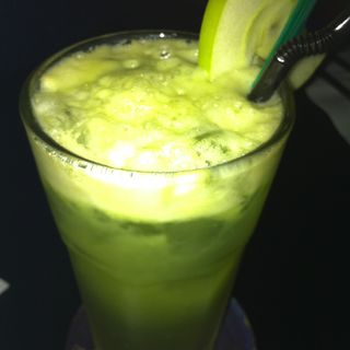 Green Apple Juice(Lobby Restaurant and Lounge)