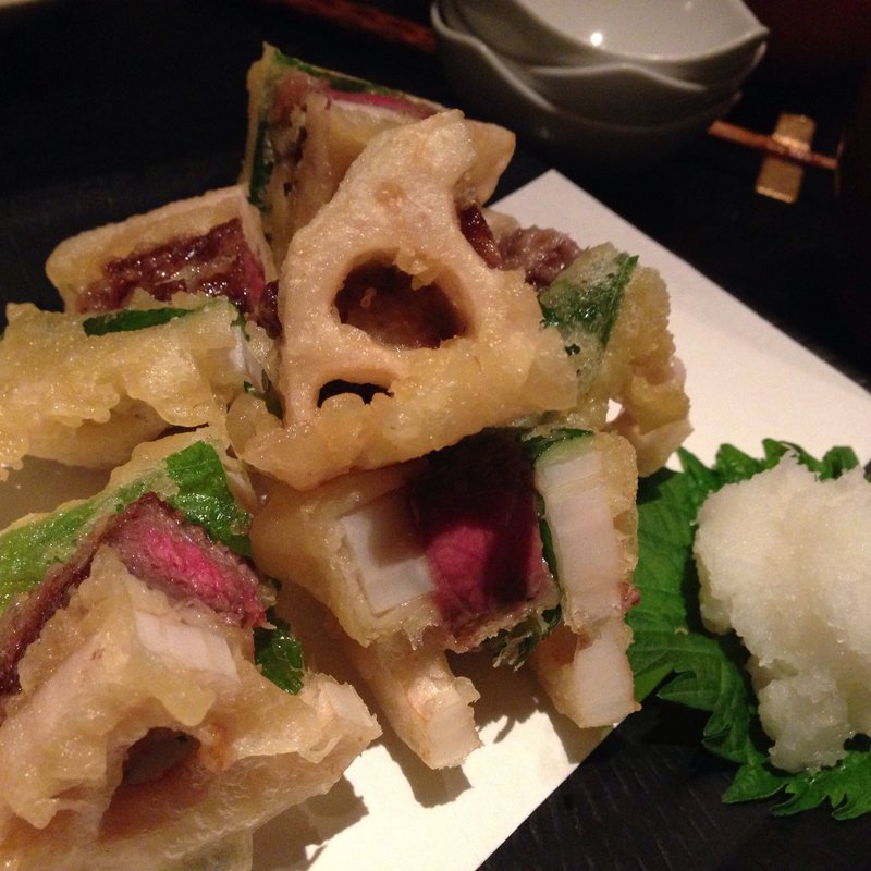 レンコンの牛肉挟み揚げ(青山 川上庵)