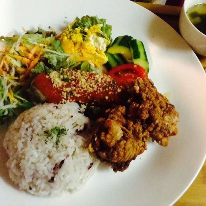 特製トマトソースの唐揚げ(昼ごはん夜カフェ)