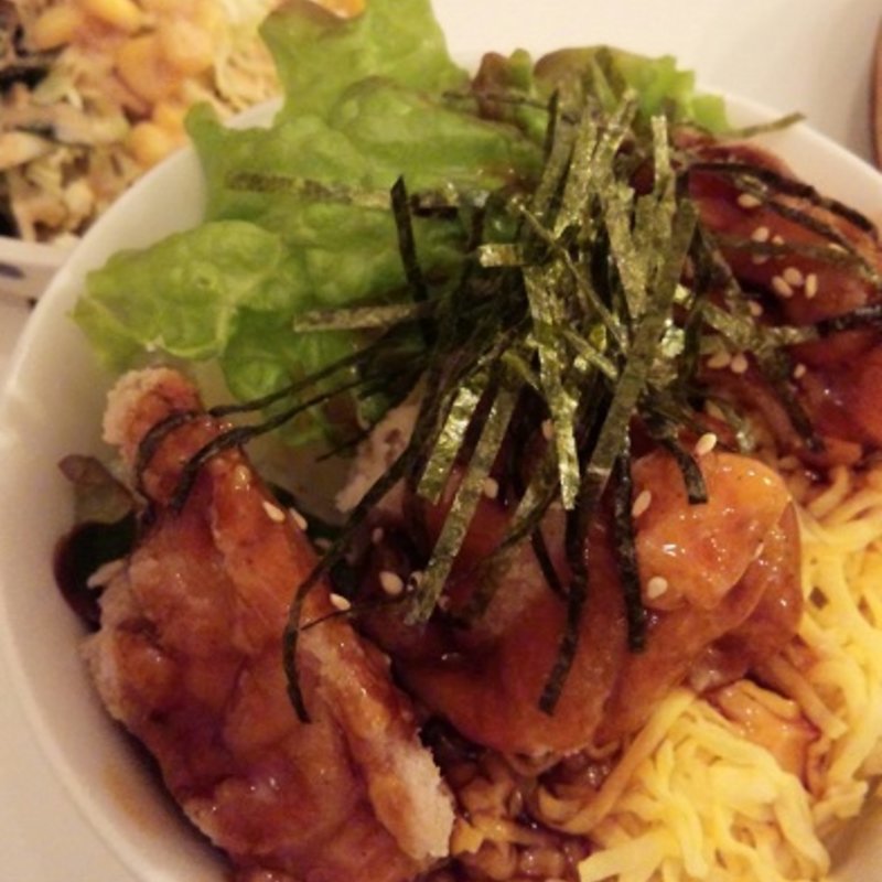 ミニ唐揚げ丼(いたろう )