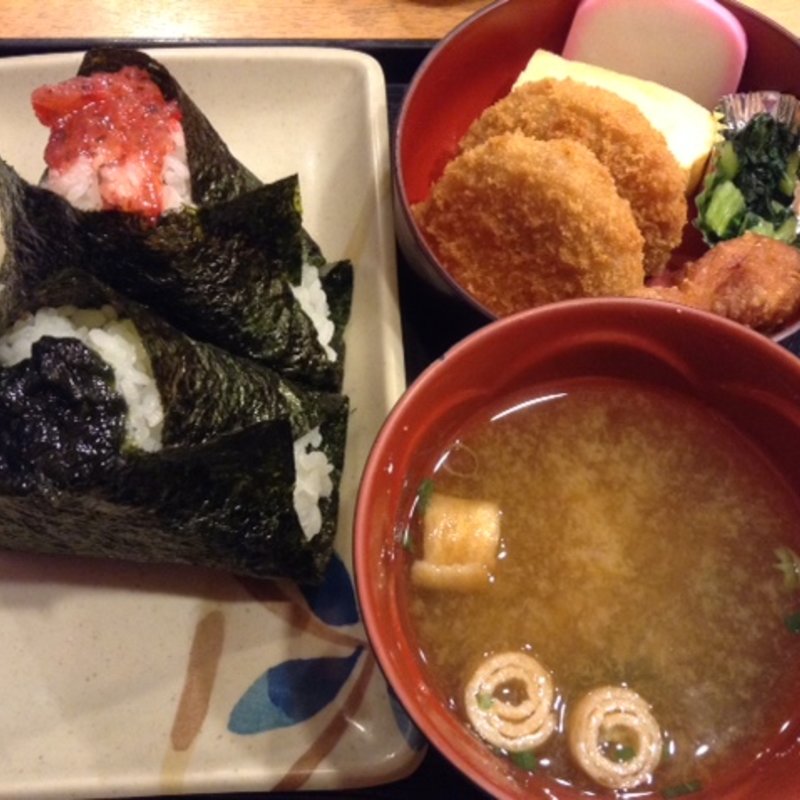 おにぎり弁当(おにぎり家一粒 西宮店)