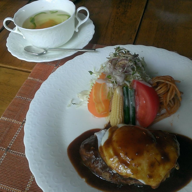 ハンバーグランチ(魚籠里)