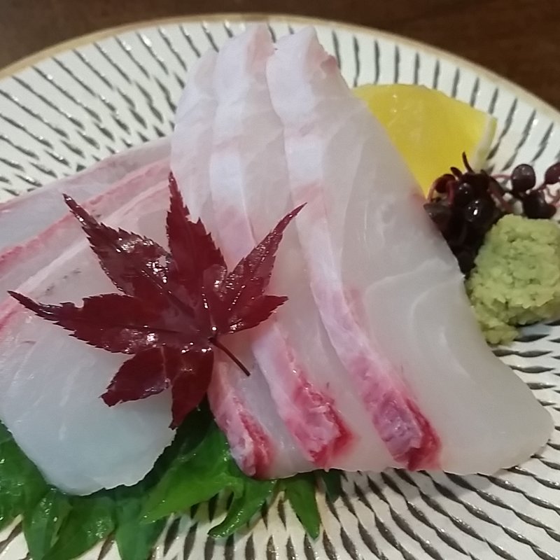 ころ鯛造り(なんば よっちょれ 庄屋はん)