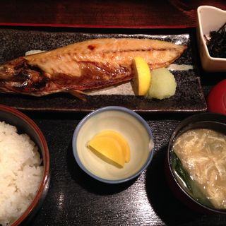 焼き魚定食(桃源郷 )