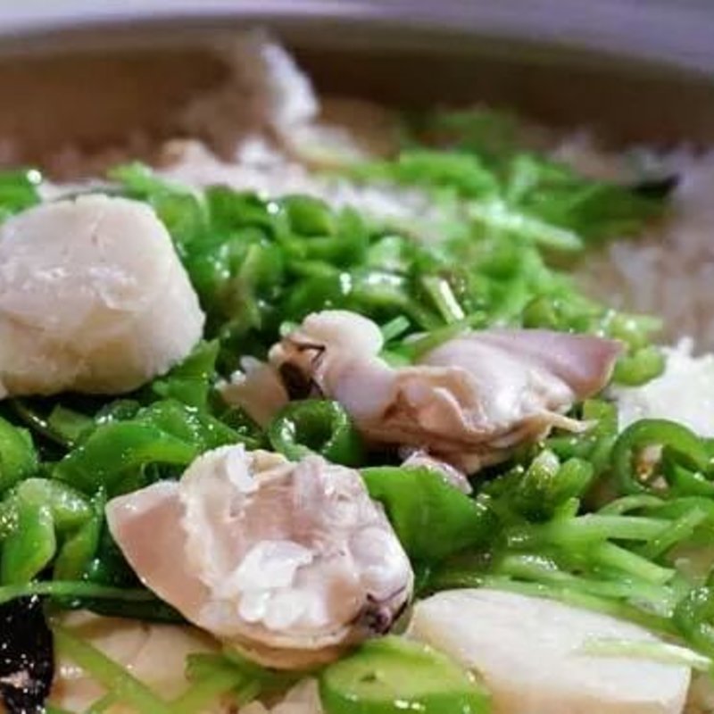 ホタテの炊き込みご飯(ダイニングわいん)