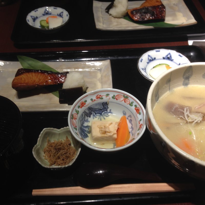 焼き魚定食(別亭 神田新八)