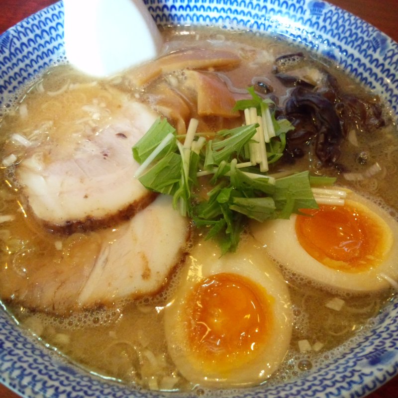 特製醤油ラーメン＋味玉 (だいろく )