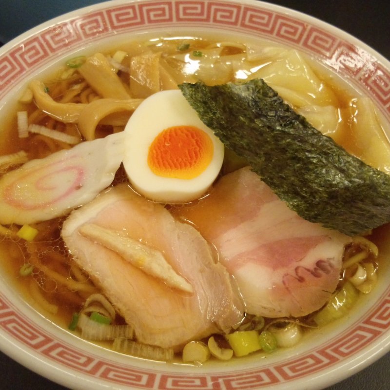 ラーメン ＋ スーパーワンタン (ラーメン 大至)