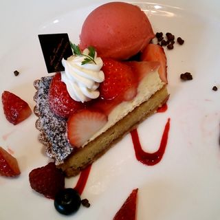 イチゴのタルト(ラ テラス カフェ エ デセール （La Terrasse Cafe et dessert）)