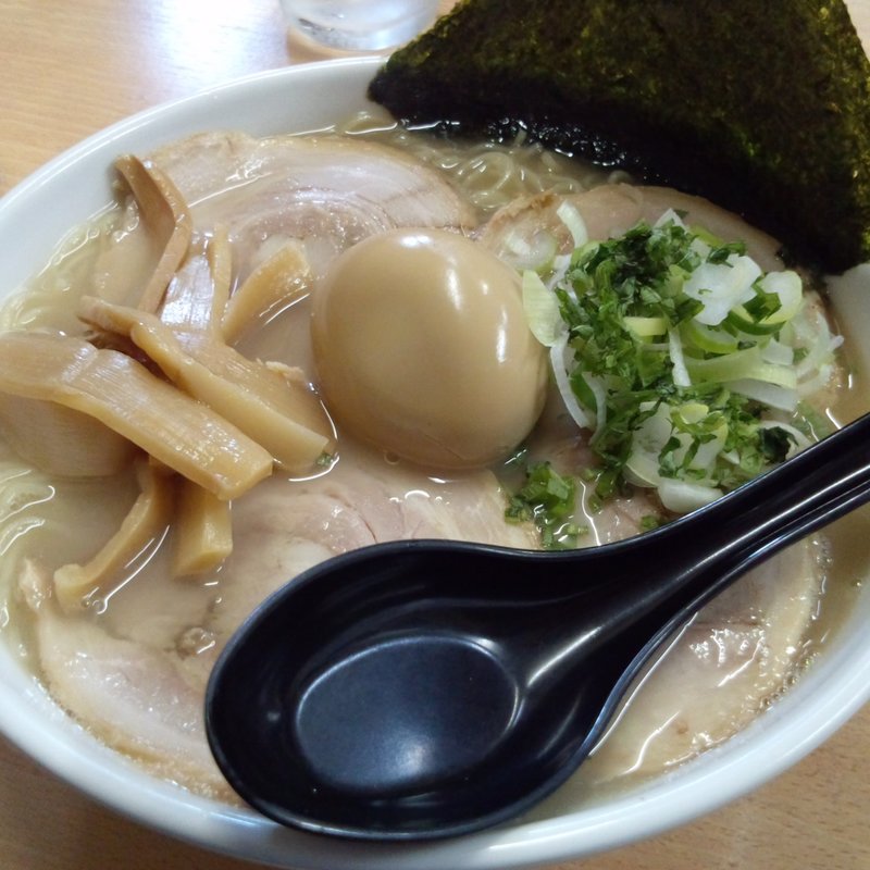 塩 スペシャル （ 中盛 ） 細麺(宗家一条流がんこラーメン吉三郎)
