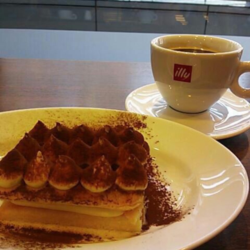 恋するティラミス(espressamenteilly 六本木 ティーキューブ店)