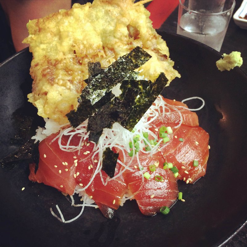 まぐろ漬けトロ天丼(くろば亭 本店)