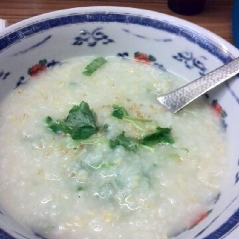 七草粥(粥餐庁 新宿京王モール店)