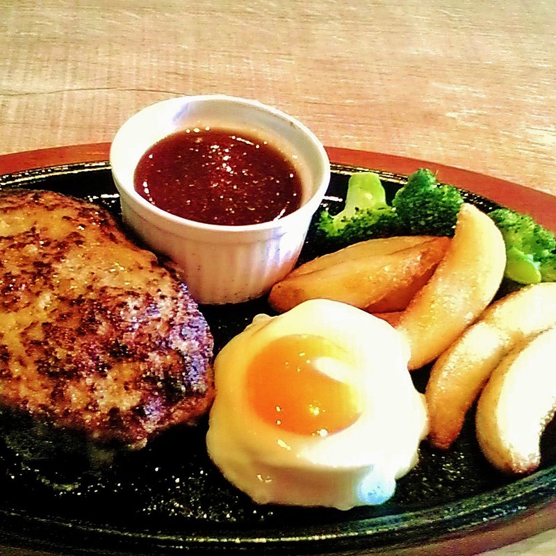 和風おろしハンバーグ(大衆ビストロ バカ （VACA【旧店名】ヴァンピーロ）)