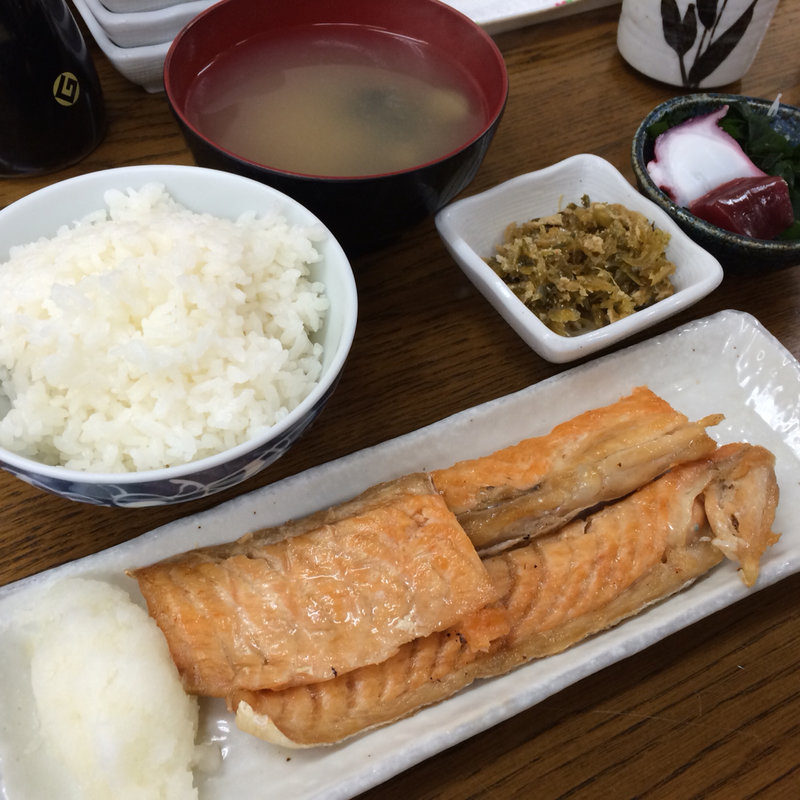 鮭ハラス定食