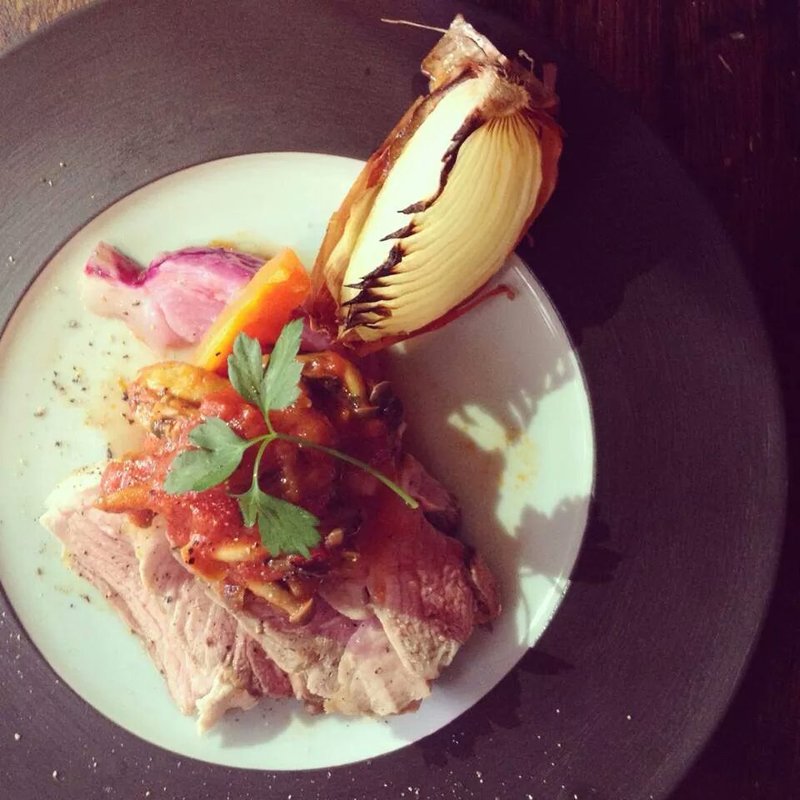 豚の腕肉ロースト(クッチーナ ベジターレ マルヨシ （【旧店名】SAKAYA CAFE MARUYOSHI）)