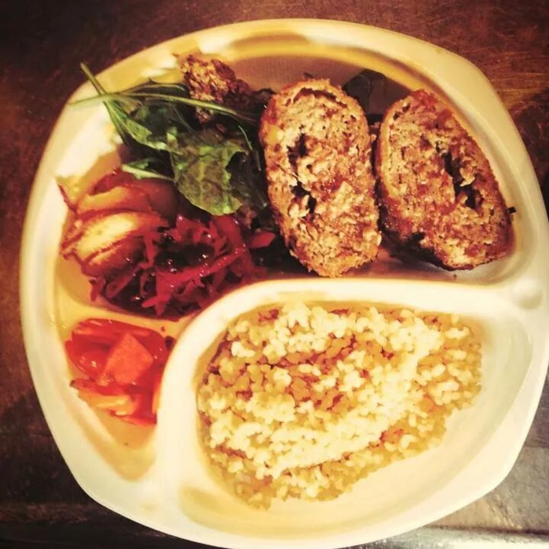 メンチカツ弁当(クッチーナ ベジターレ マルヨシ （【旧店名】SAKAYA CAFE MARUYOSHI）)