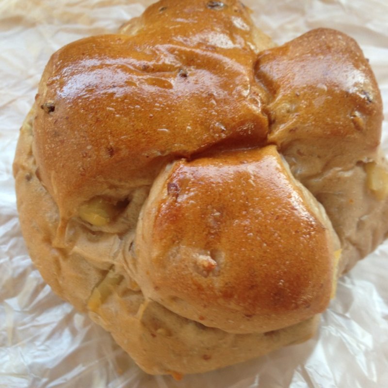 クルミブレッド(クーズコンセルボ阪急三国店)