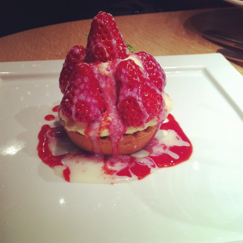 イチゴのタルト(ミュゼチャヤマチ （muse chayamachi）)