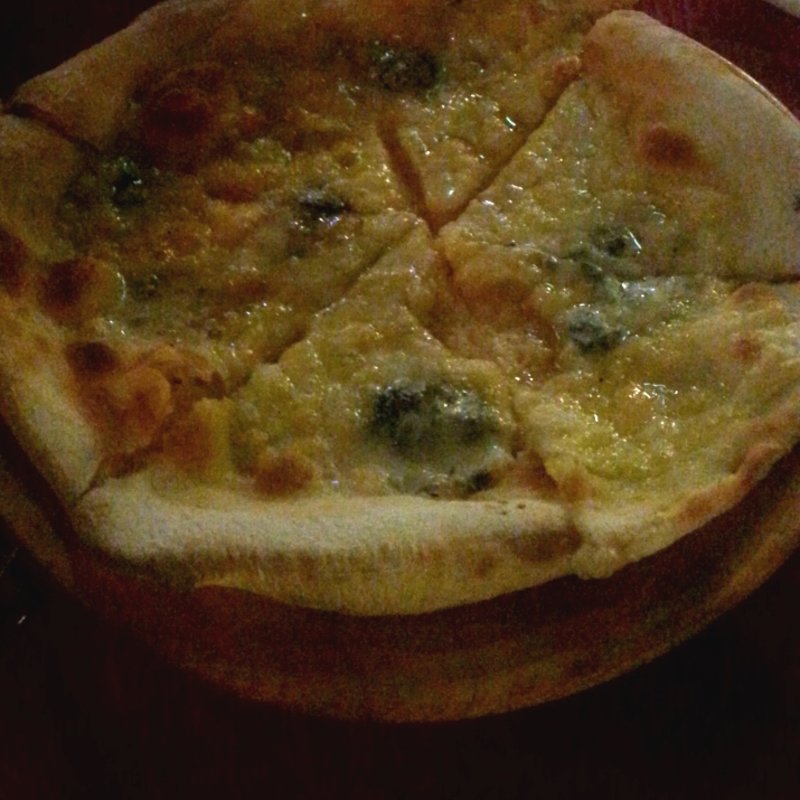 ブルーチーズと蜂蜜ソースのピッツァ(Spanish Bar Pasion 池袋店 （スパニッシュバルパシオン）)