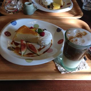 チーズケーキ(カフェ イロハ （Cafe IROHA）)
