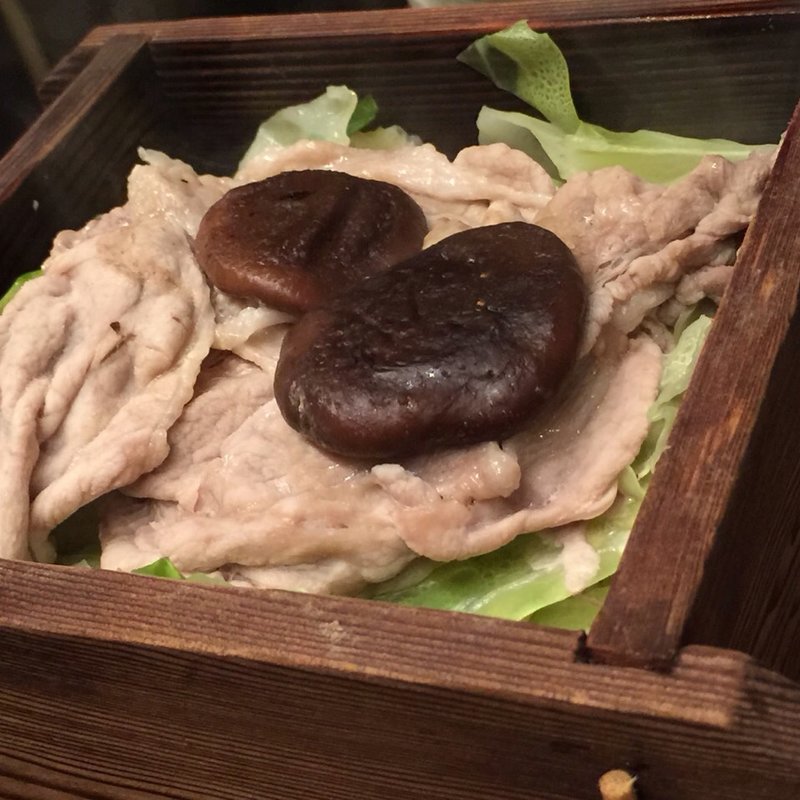 豚の肉のせいろ蒸し(旬和席 うおまん 三ノ宮店 （しゅんわせき うおまん）)