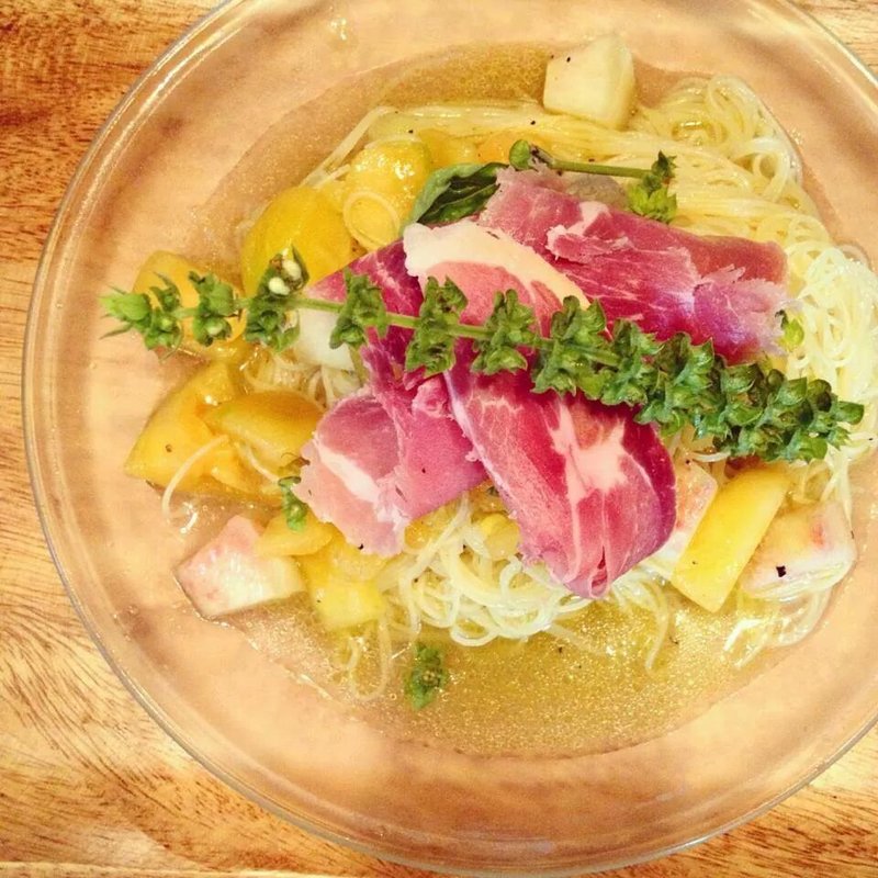 ヤシオマヌのミルフイーユ(クッチーナ ベジターレ マルヨシ （【旧店名】SAKAYA CAFE MARUYOSHI）)