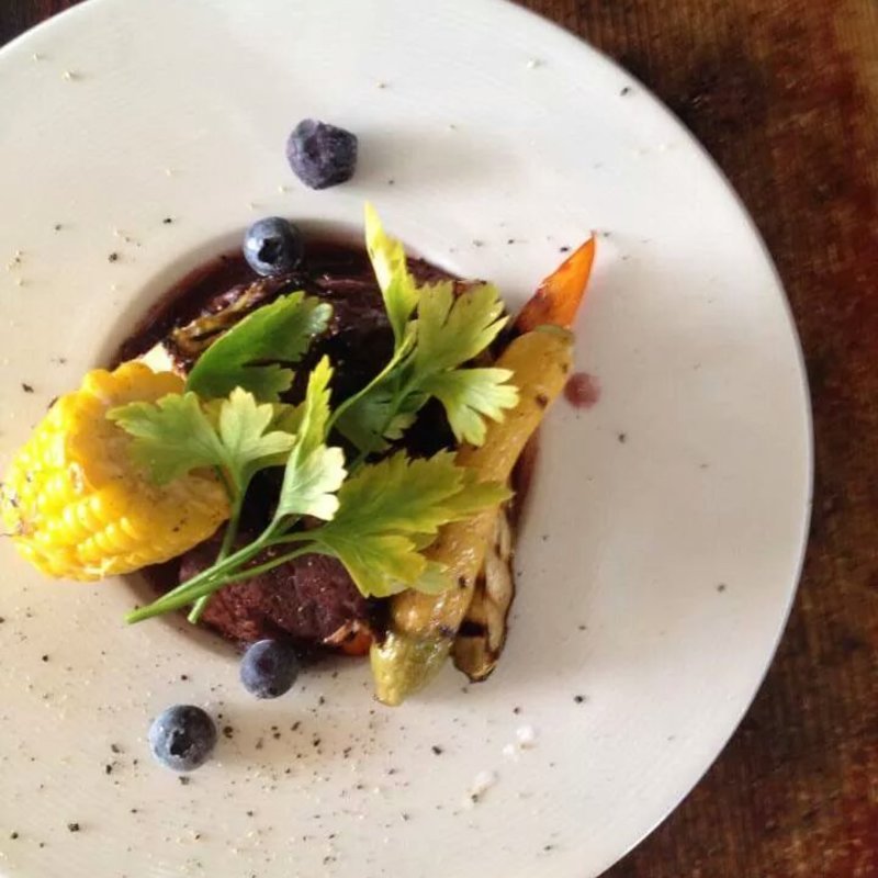 やしおぶたのカシスとブルーベリー煮込み(クッチーナ ベジターレ マルヨシ （【旧店名】SAKAYA CAFE MARUYOSHI）)