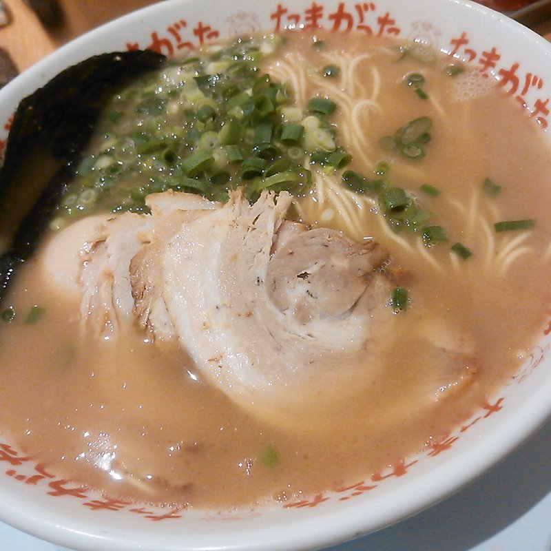 たまがったラーメン(たまがった横浜駅西口店 )