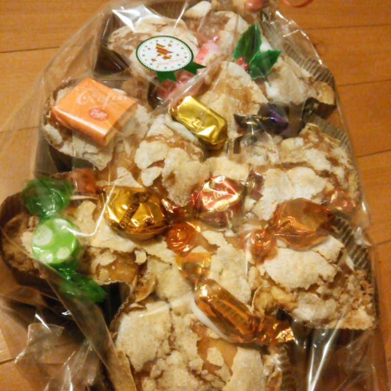 クリスマスツリーパン(プチ・アンジュ国立店)