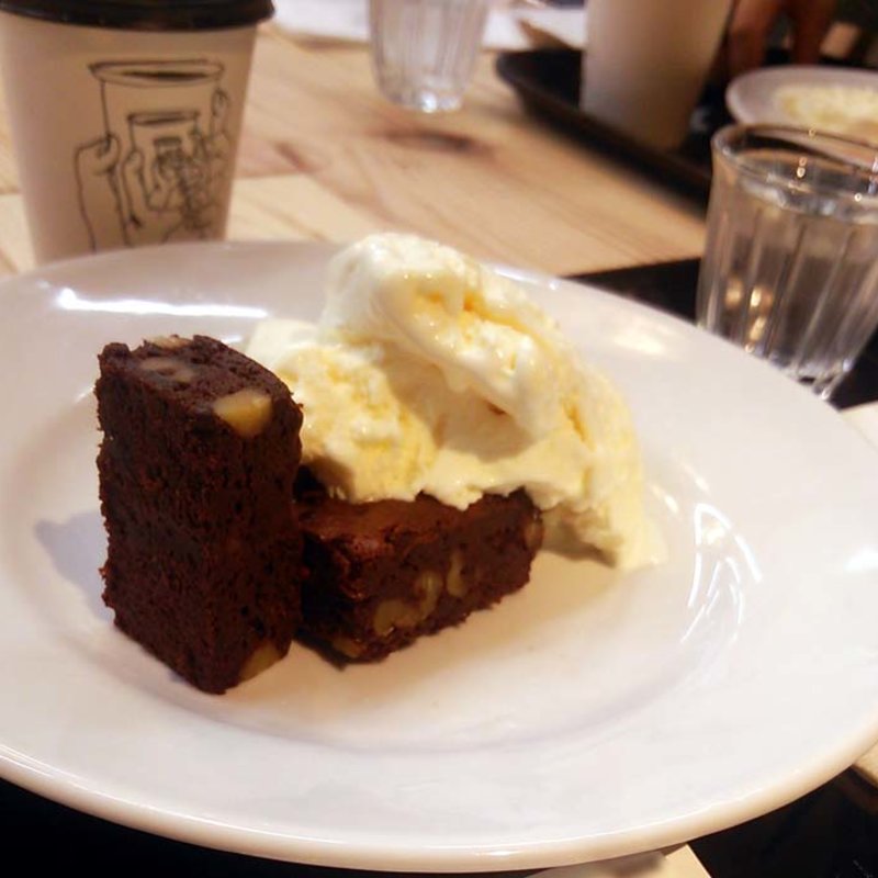 自家製ブラウニー(la kagu （ラ・カグ）)