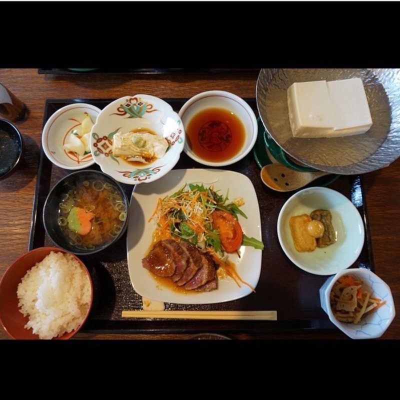 唐津膳(庵珠 （あんじゅ）)