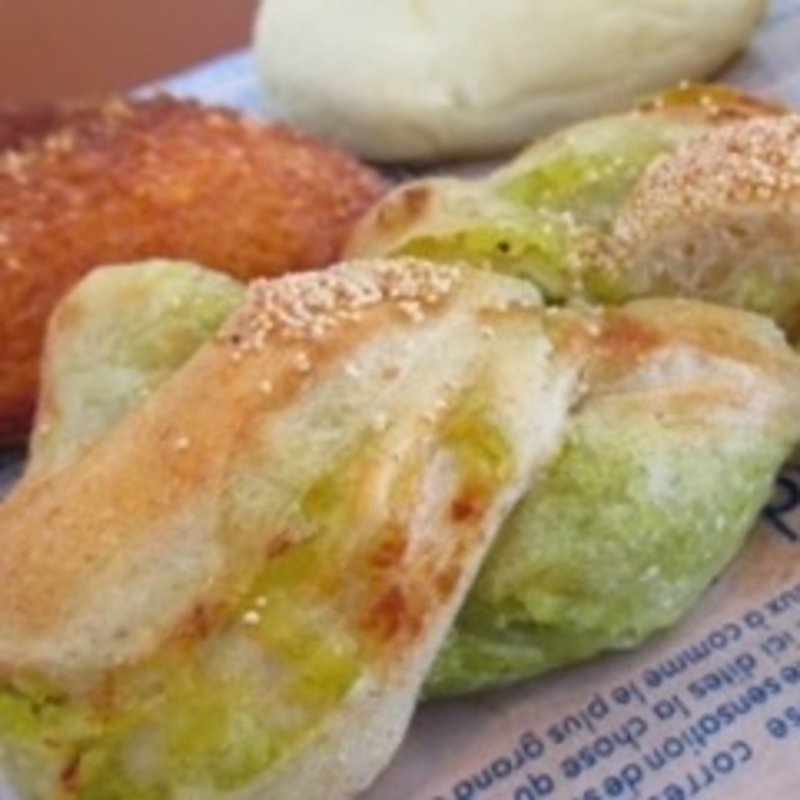 青豆のパン(カスタード )