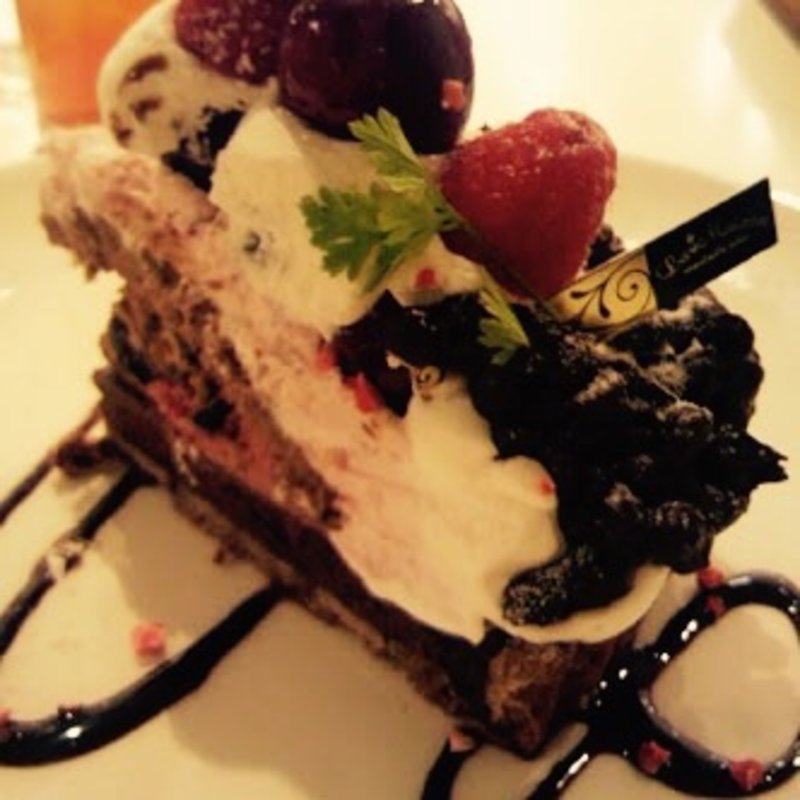 チョコレートブラウニータルト(ラ・メゾン アンソレイユターブル パティスリー ルミネ北千住店)