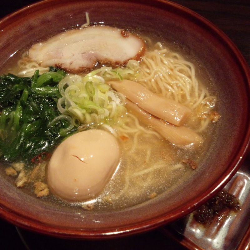 塩光麺＋味付玉子(光麺池袋本店)