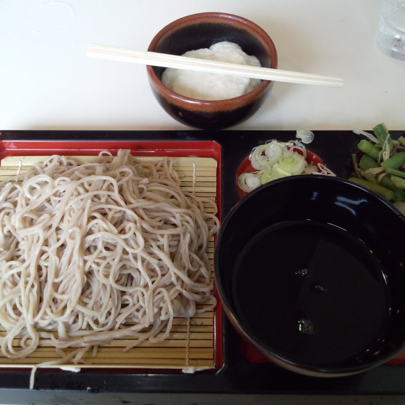 山菜とろろそば（冷）(共栄山荘 （きょうえいさんそう）)