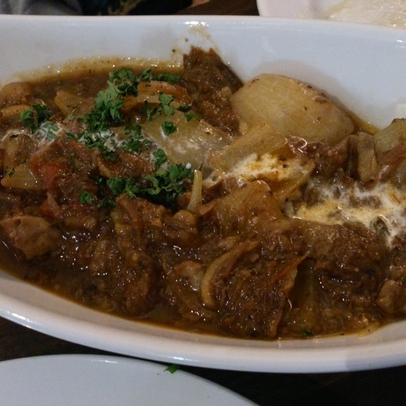 牛肉の赤ワイン煮(Pour~cafe')