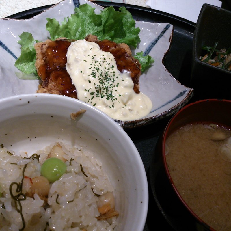 チキン南蛮定食(十五夜米八 （じゅうごやよねはち）)