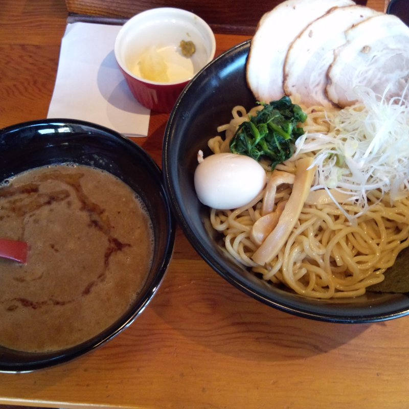 特製つけそば（大盛270g）(麺匠  まるよし商店)