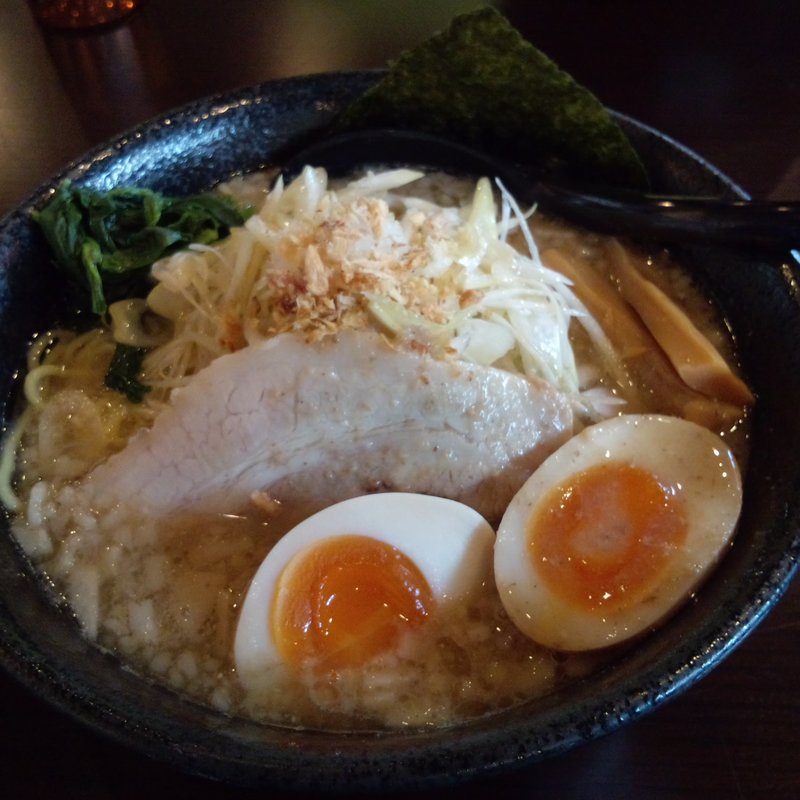 げんこつ背脂 ネギ玉らーめん（中盛200g）(東葛大賞典 )