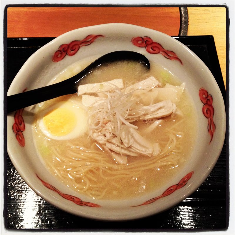 白醤油ラーメン(いちばんや )