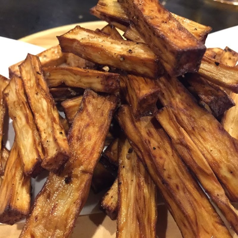 サツマイモのフライ(ひしゅうや)