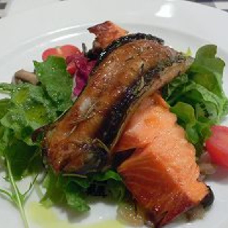 穴子と鮭の温薫サラダ(ジョヴァンニ)