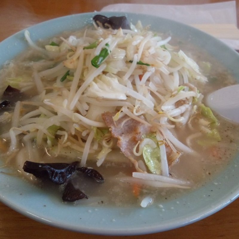 野菜たっぷりタンメン (かっちゃんラーメン)