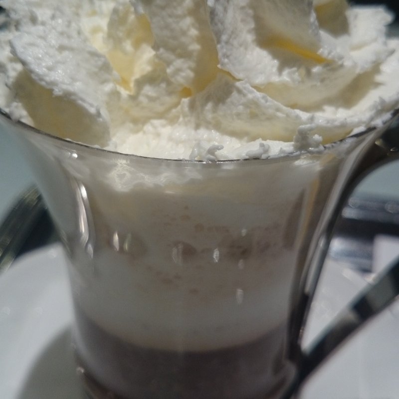 カフェ　アイシュペンナー(ウィーンの森 大丸京都店 （ウィーンノモリ）)