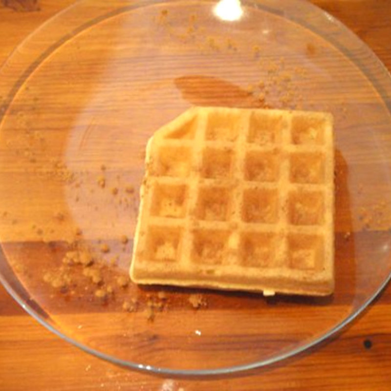 オリジナルワッフル＋シナモン(cafe yummy waffle)