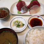 さしみ定食(魚料理 かご平)