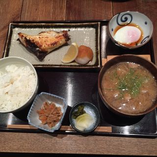 日替わり焼魚定食(料理屋　三船 )